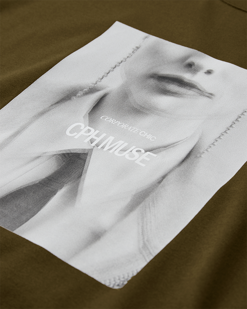CMMUSE TEE MILITARY OLIVE