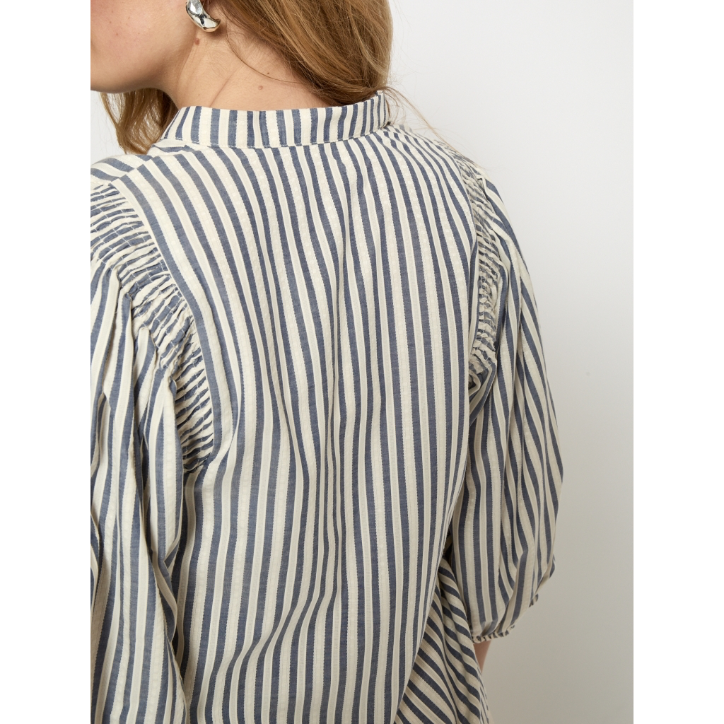 PCNinka Blouse whitecap grey stripe