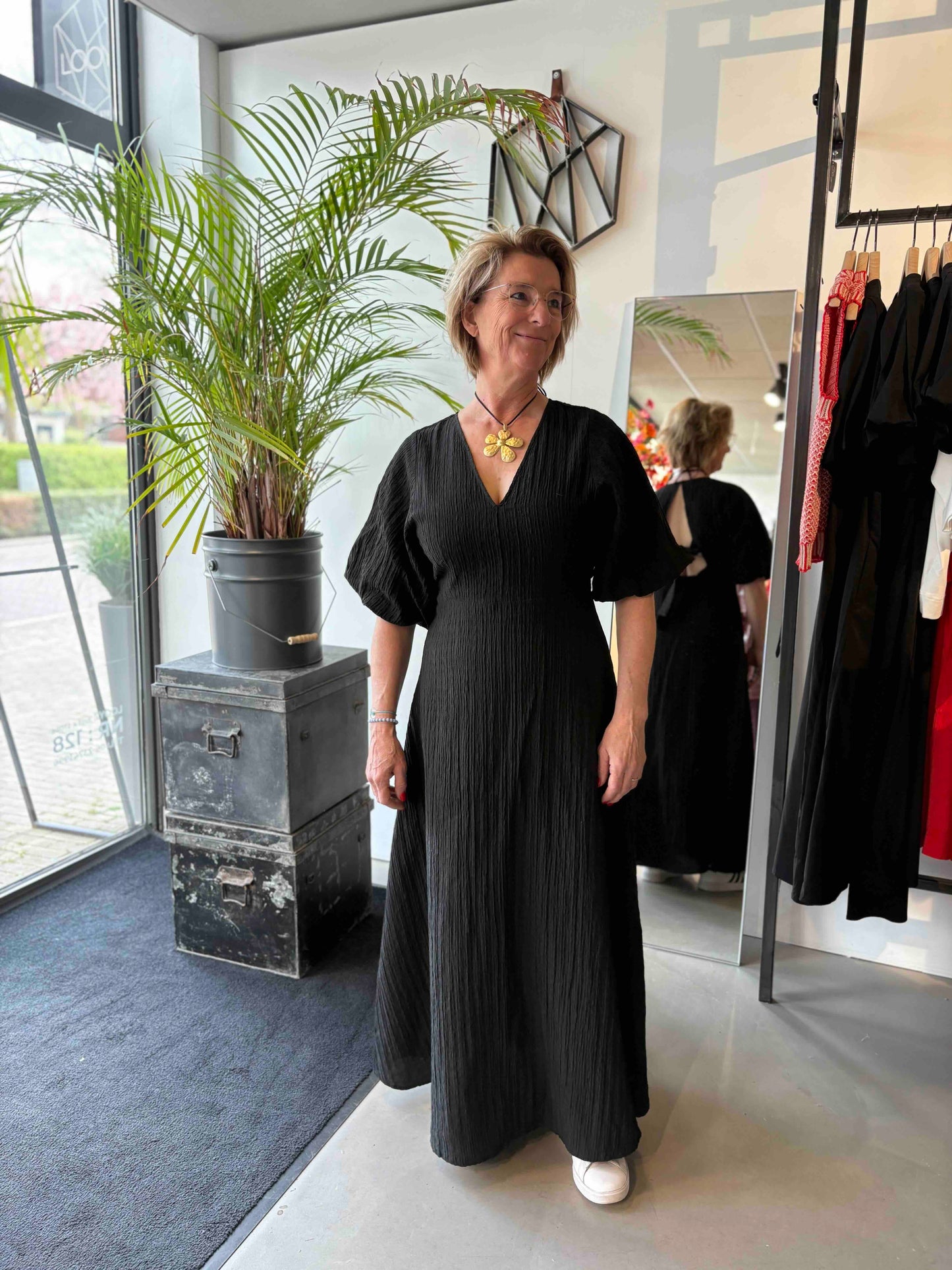 Maddie Midi Jurk Zwart