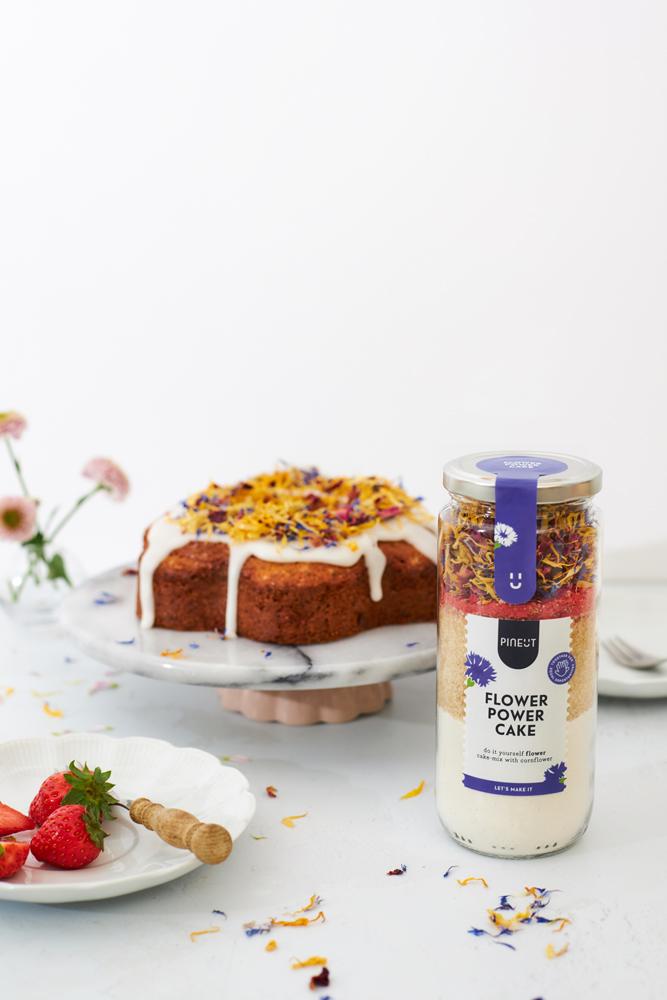 Cake Pot Flower Power Cake