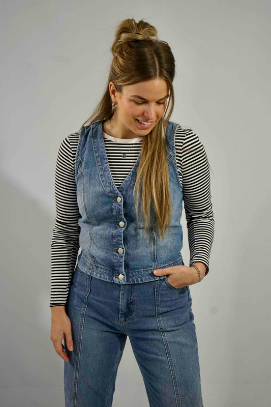Eli Ada Denim Vest Mid Blue Wash