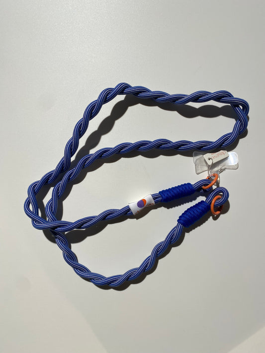 Day&Eve Telefoonkoord Long Twirl - Bleu stripe