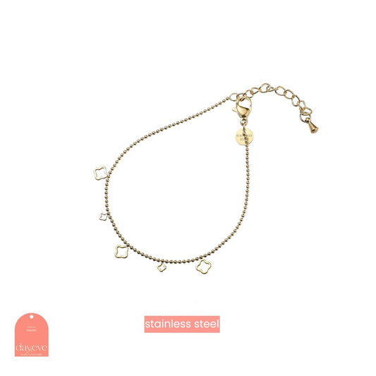 B5343-2 Armband Tiny Clover