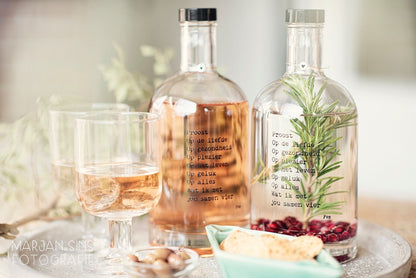 Papierpleziertjes Glazen fles met tekst