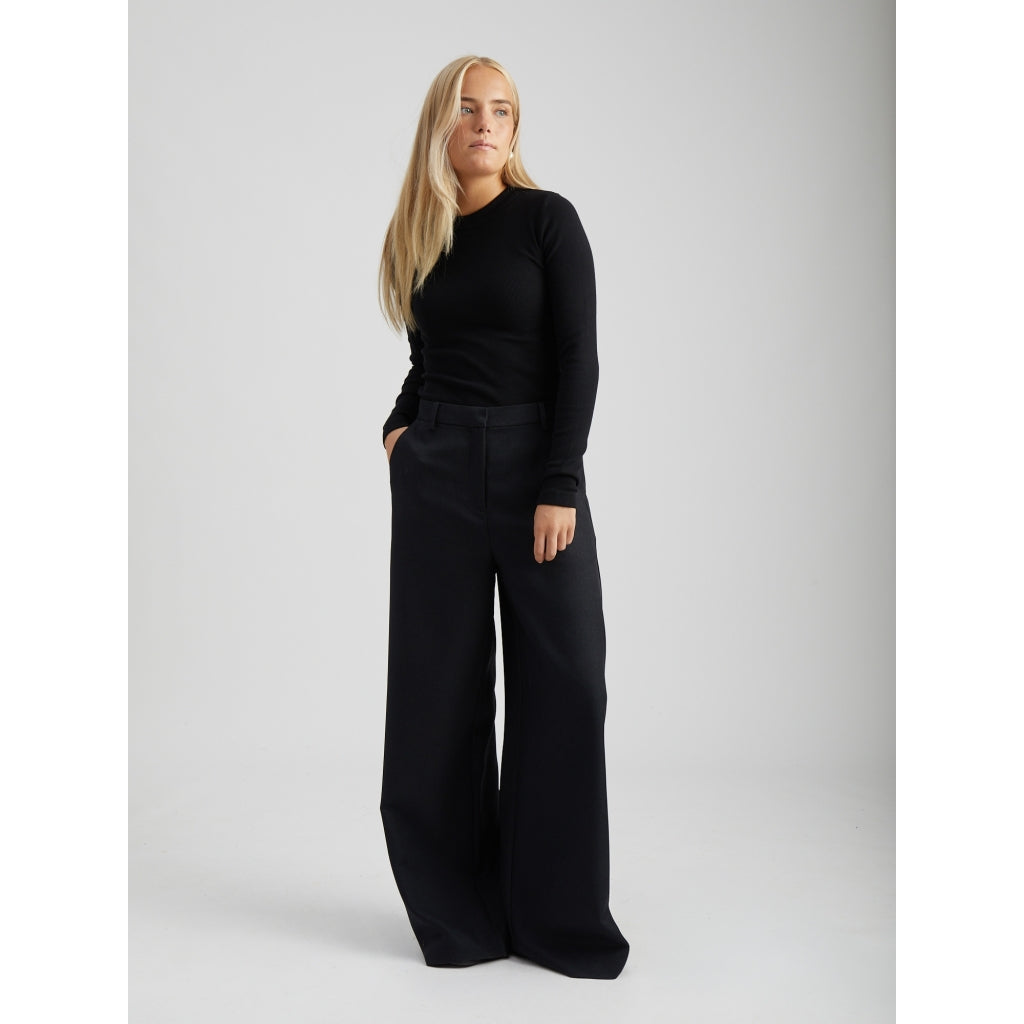 PC Phoebe GOTS Long Sleeve Top black