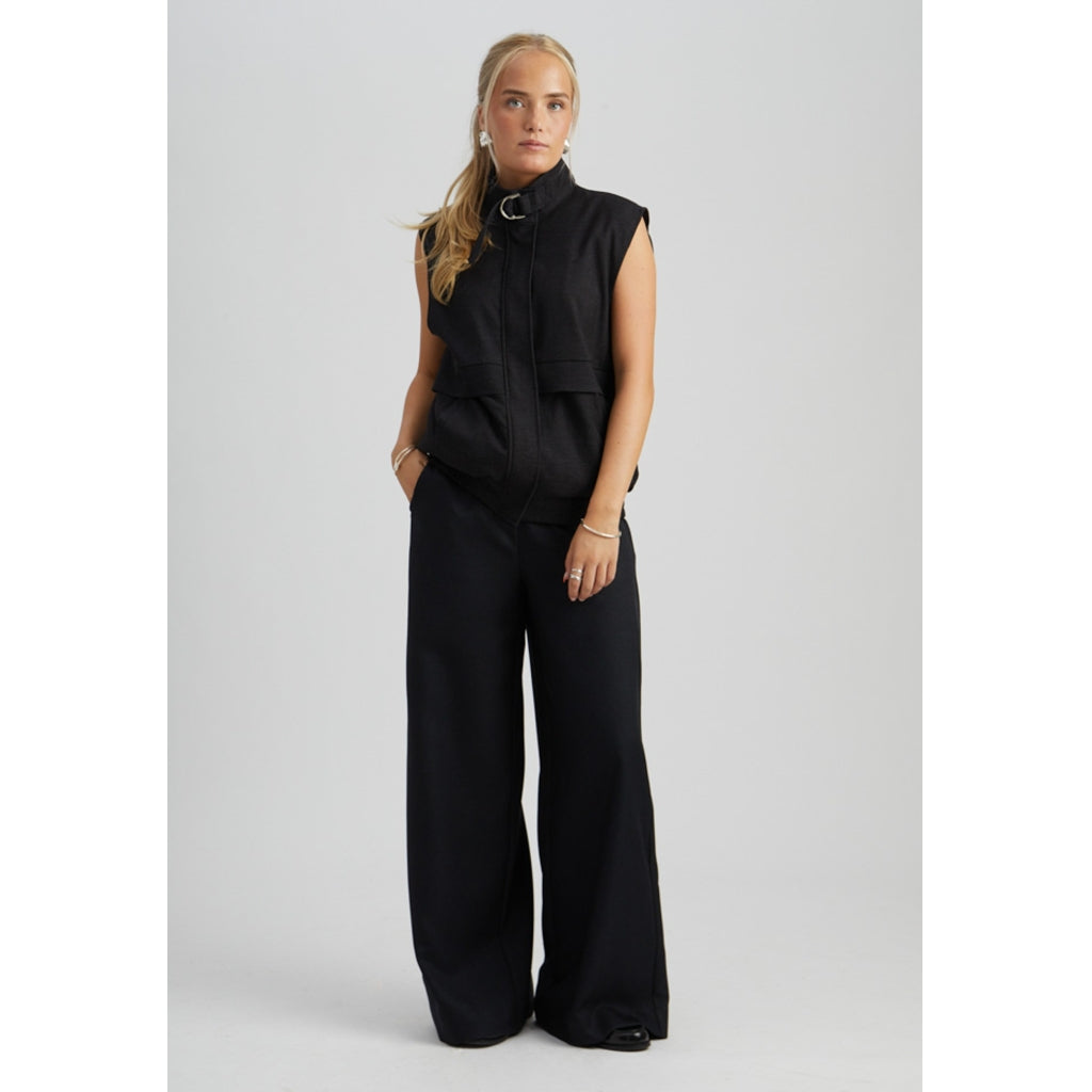 PC Tosca Vest black mel