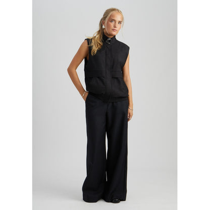 PC Tosca Vest black mel