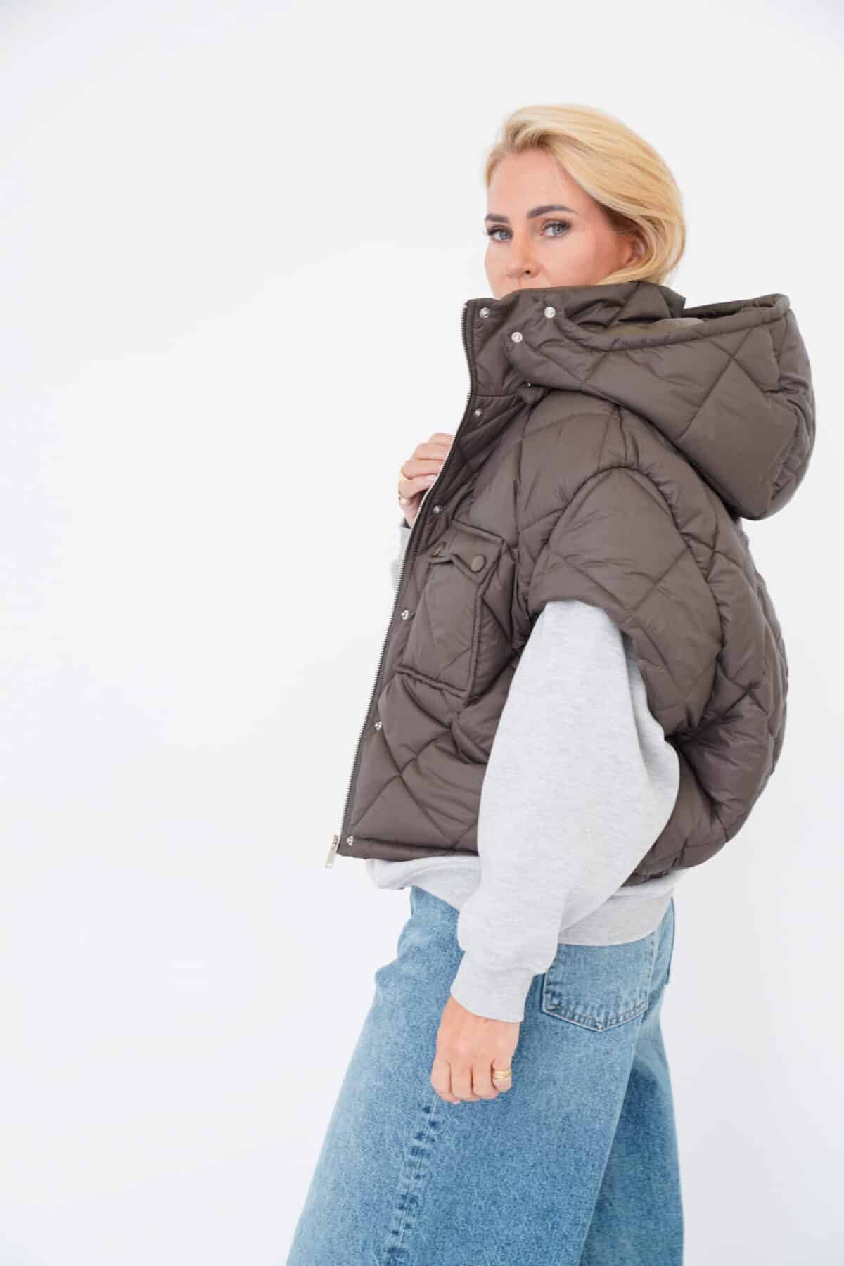 Est’Seven Nara Cape army green