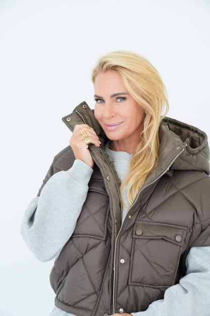 Est’Seven Nara Cape army green