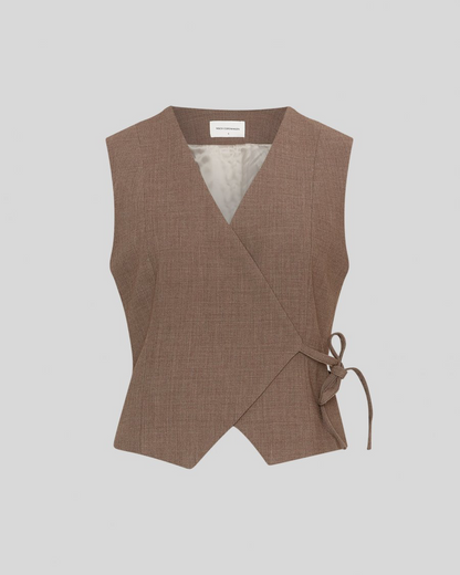 MSCHDarina Waistcoat mount trail