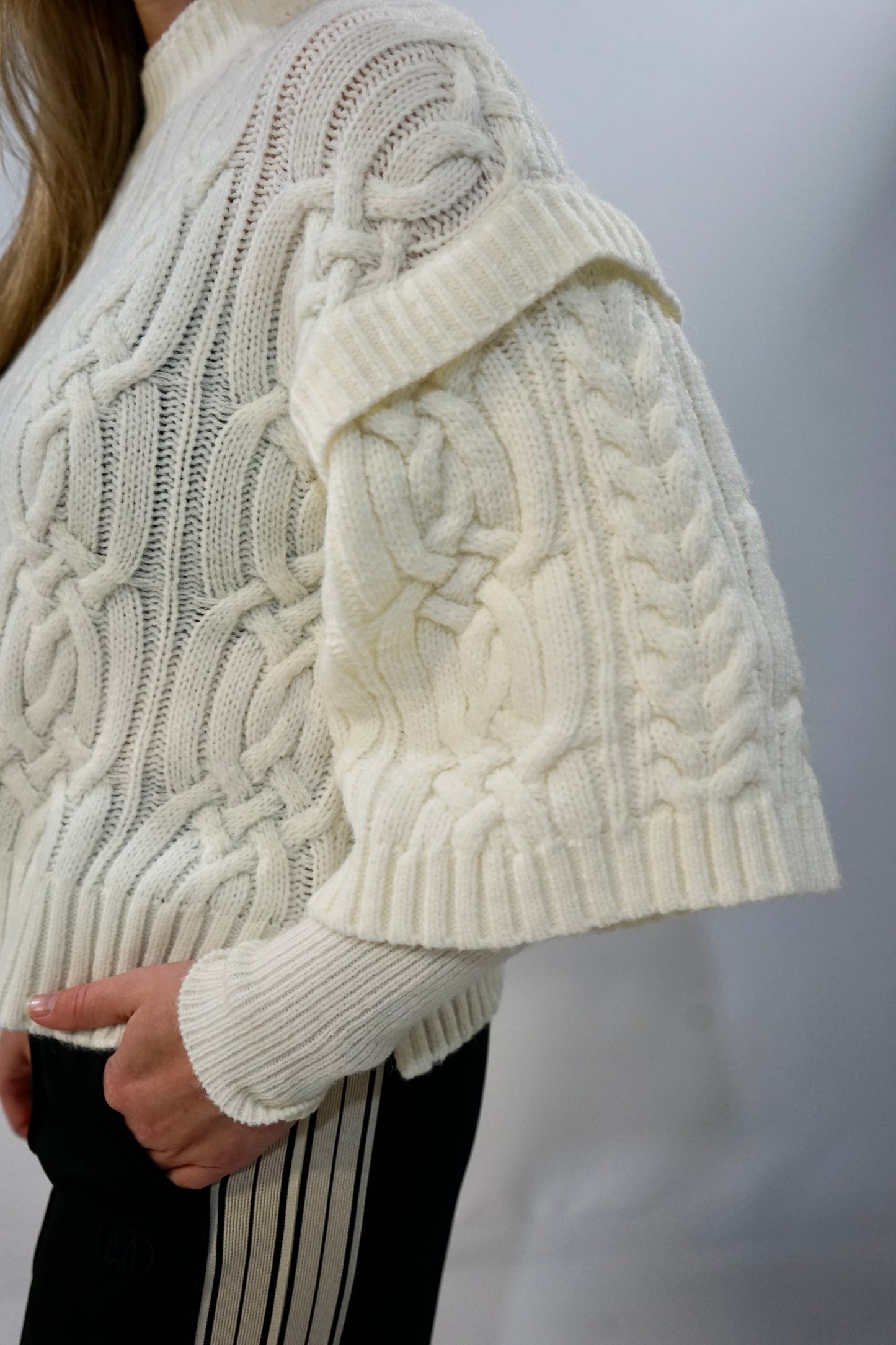 Yari Pullover Jet Stream